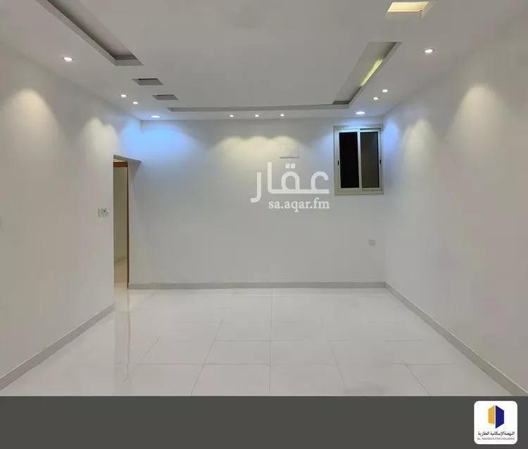 شقة للبيع في شارع الرفعة, حي الزهور, مدينة ابها, منطقة عسير صورة 4
