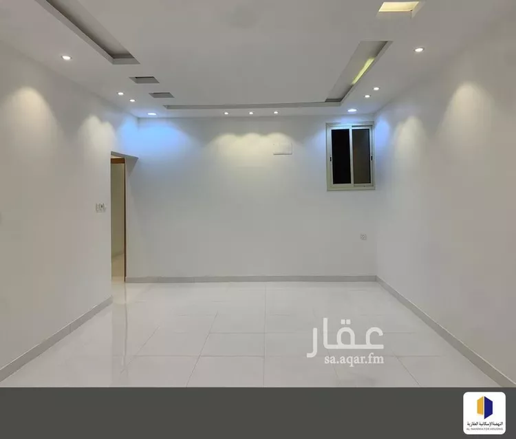 شقة للبيع في شارع الرفعة, حي الزهور, مدينة ابها, منطقة عسير صورة 2