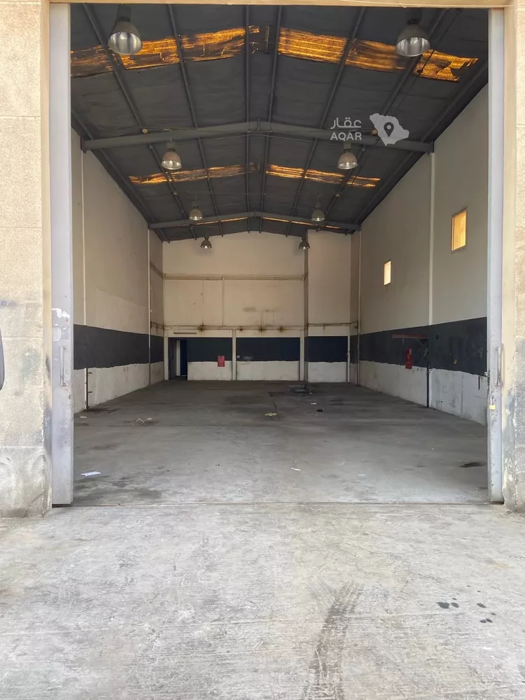 Warehouse for Rent in Al Khobar Sinayiat Al Thuqba 2