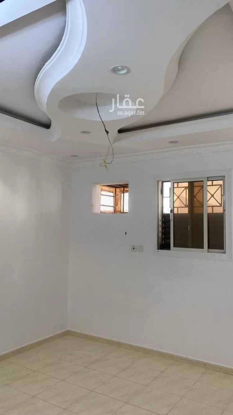شقة للإيجار في شارع عبد اللطيف البغدادي, حي البوادي, مدينة تبوك, منطقة تبوك صورة 2