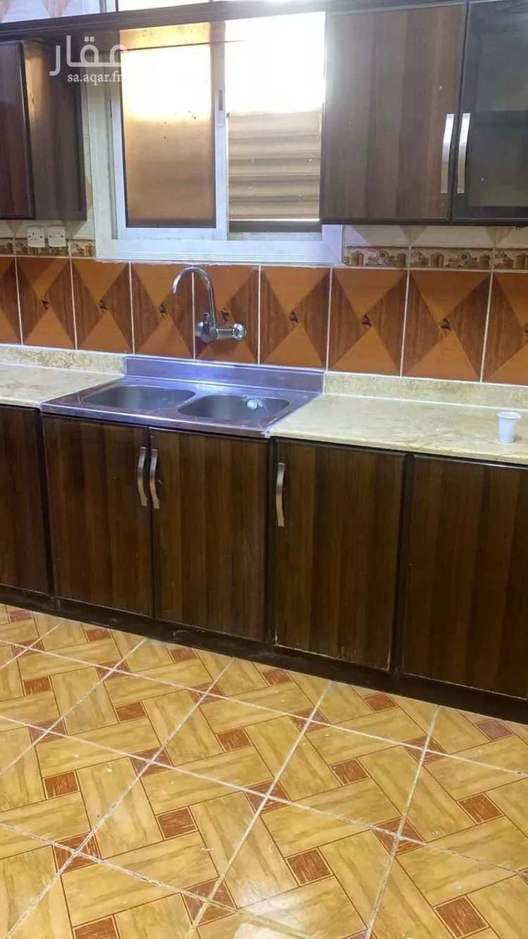 شقة للإيجار في شارع عبد اللطيف البغدادي, حي البوادي, مدينة تبوك, منطقة تبوك صورة 5