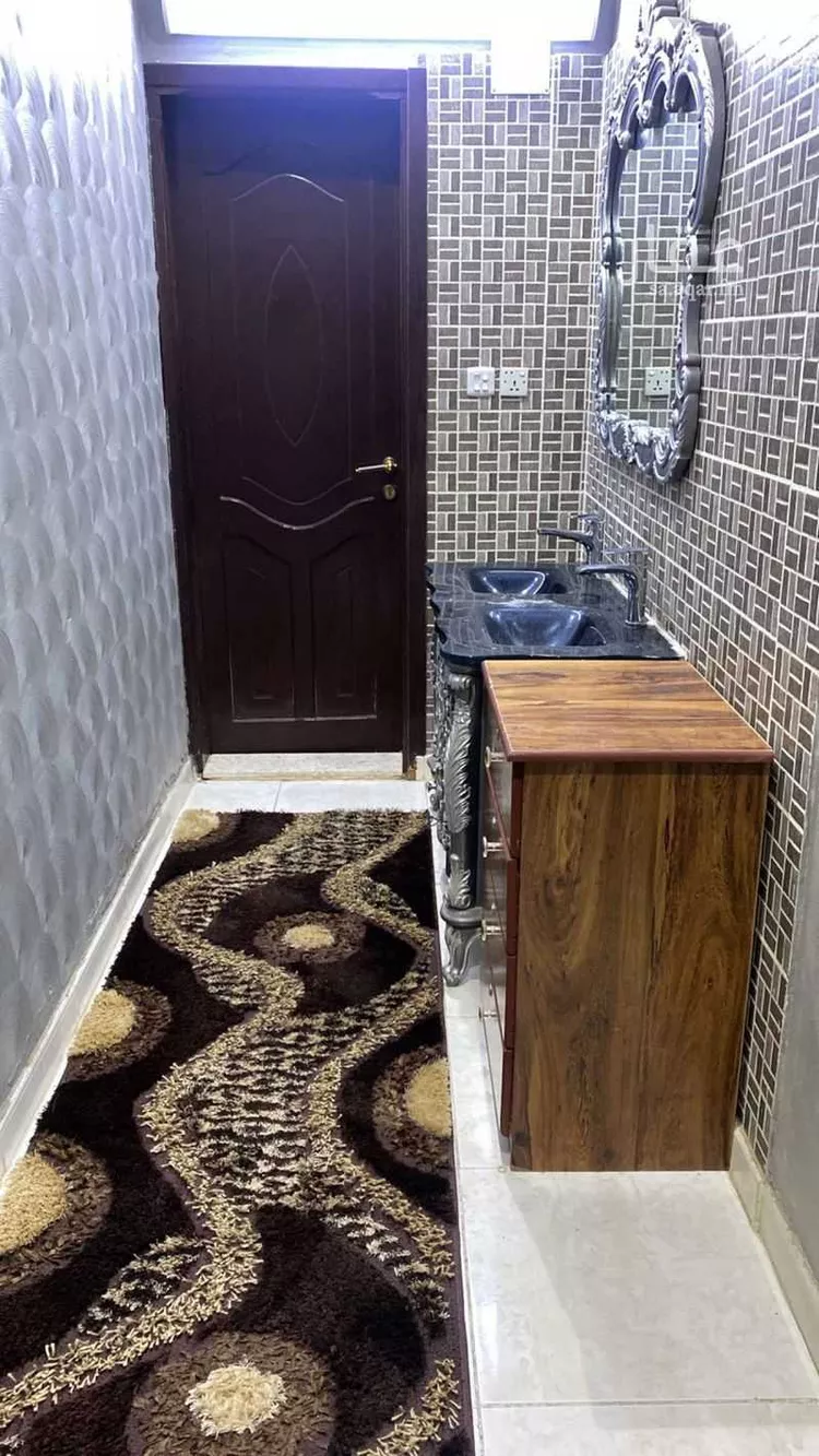 شقة للإيجار في شارع عبد اللطيف البغدادي, حي البوادي, مدينة تبوك, منطقة تبوك صورة 5