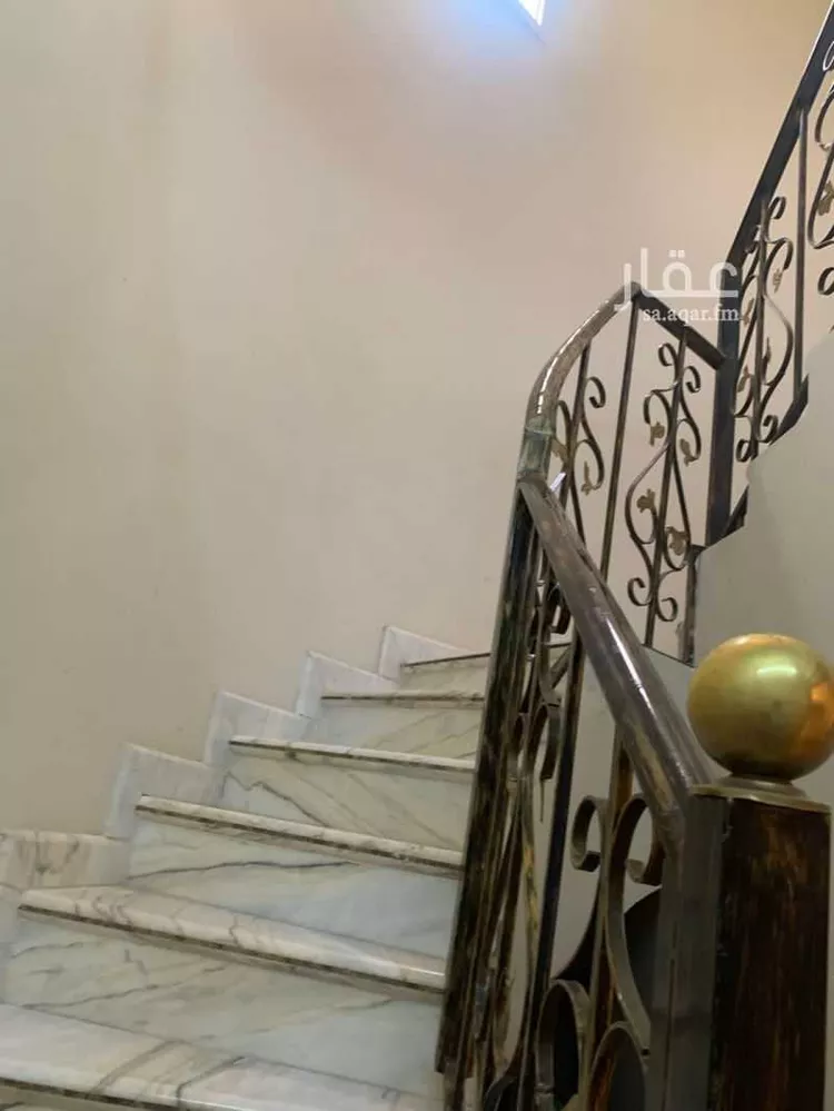 فيلا للبيع في شارع خالد بن الوليد ، حي الحمراء ، الرياض ، منطقة الرياض صورة 4