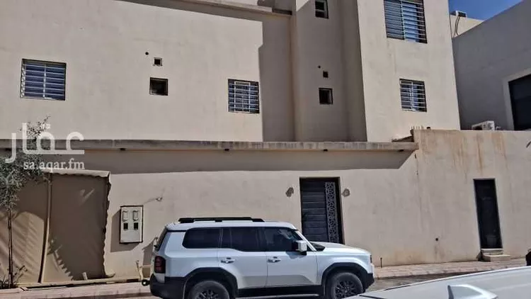 عمارة للبيع في شارع ابن أبي الضياف ، حي القادسية ، الرياض ، منطقة الرياض صورة 2