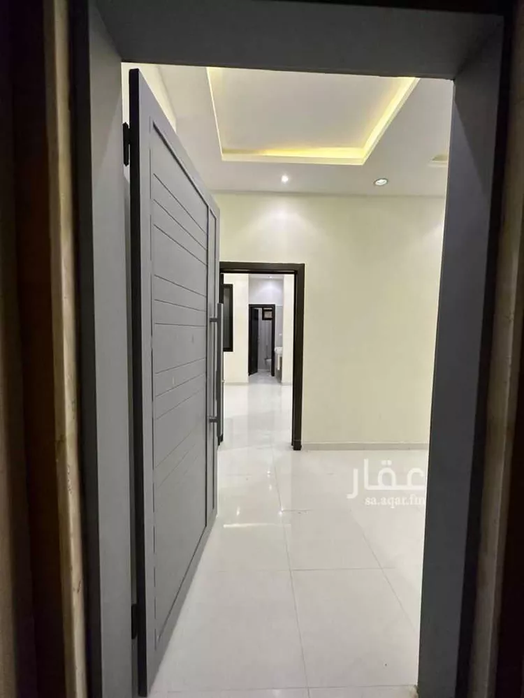 فيلا للبيع في شارع جبل العين, حي ظهرة لبن, مدينة الرياض, منطقة الرياض