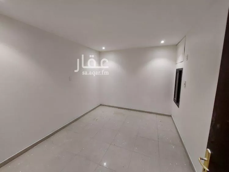 شقة للإيجار في شارع العاشر, حي الثقبة, مدينة الخبر, المنطقة الشرقية