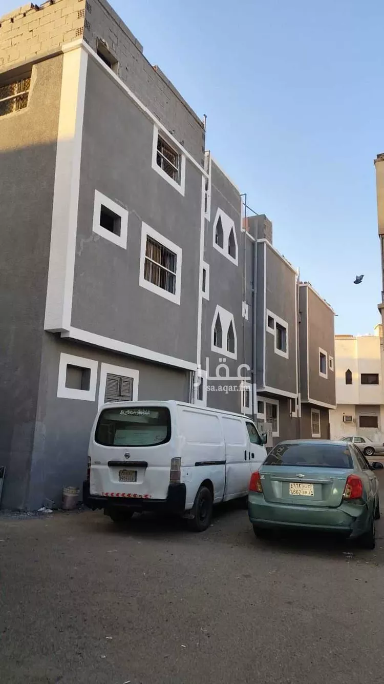 عمارة للبيع في شارع خداش بن حصين, حي بئر عثمان, مدينة المدينة المنورة, منطقة المدينة المنورة صورة 2