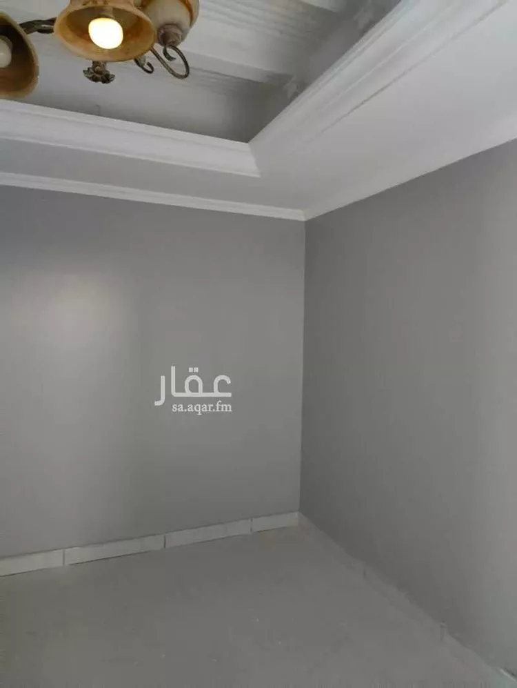 عمارة للبيع في شارع خداش بن حصين, حي بئر عثمان, مدينة المدينة المنورة, منطقة المدينة المنورة صورة 3