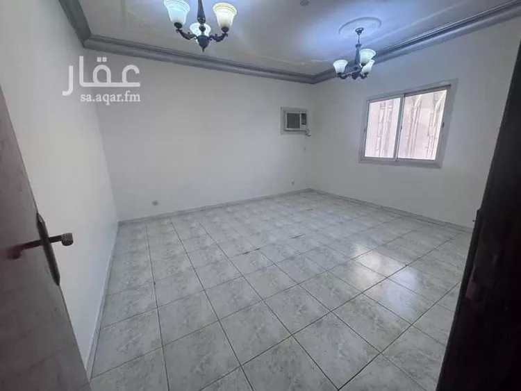 شقة للإيجار في شارع أبي العز البغدادي, حي الضباط, مدينة الرياض, منطقة الرياض 10