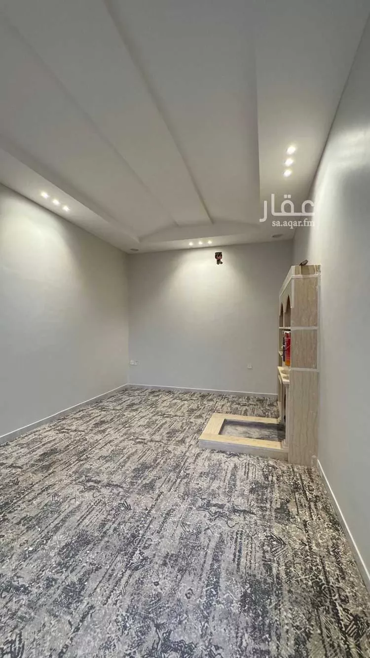 فيلا للإيجار في شارع أبي العباس الجندي, حي الرمال, مدينة الرياض, منطقة الرياض صورة 4