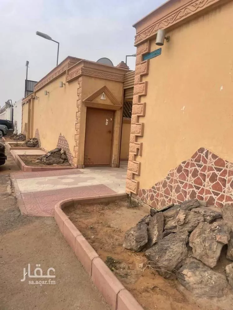 استراحة للبيع في شارع الصنوان, حي السعادة, مدينة الرياض, منطقة الرياض صورة 5