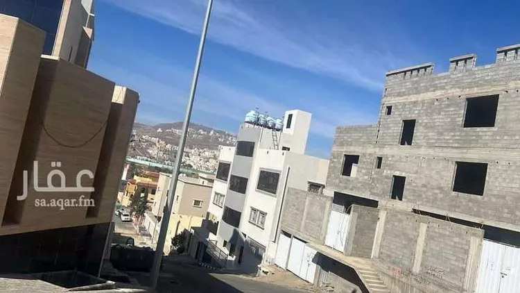 شقة للبيع في شارع اسوان, حي القري, مدينة أبها, منطقة عسير صورة 2