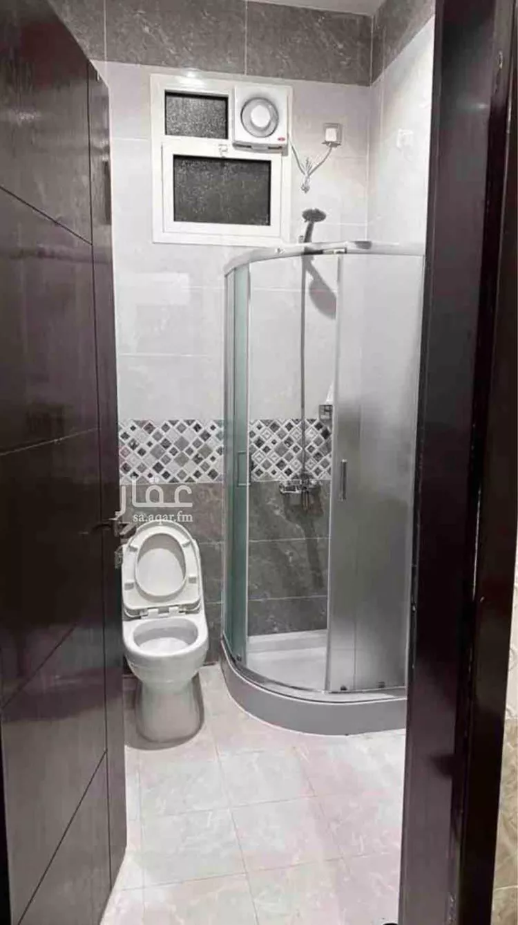 عمارة للإيجار في شارع ام اثلة, حي الورود, مدينة أبها, منطقة عسير صورة 4