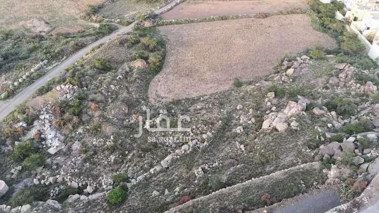 أرض للبيع في شارع الجلف, حي الوصايف, مدينة أبها, منطقة عسير 1 صورة