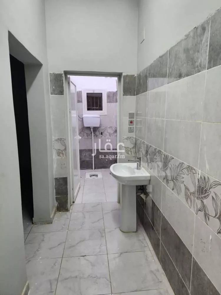 غرفة للإيجار في شارع المحكمه ، حي الروابي ، جازان ، ابو عريش