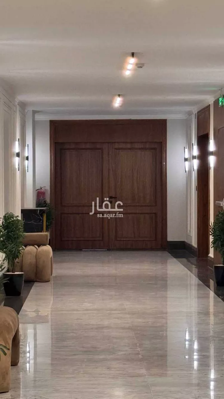 عمارة للإيجار في شارع الأمير سلطان بن عبدالعزيز, حي العليا, مدينة الرياض, منطقة الرياض صورة 5