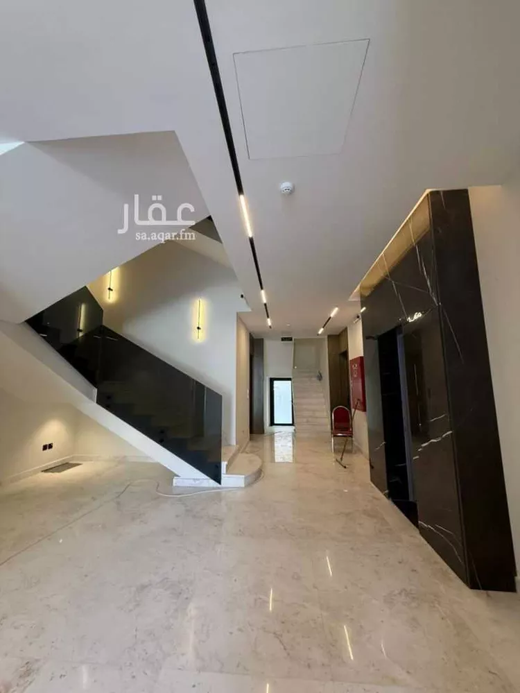عمارة للبيع في شارع رباح اللخمي, حي النرجس, مدينة الرياض, منطقة الرياض صورة 3