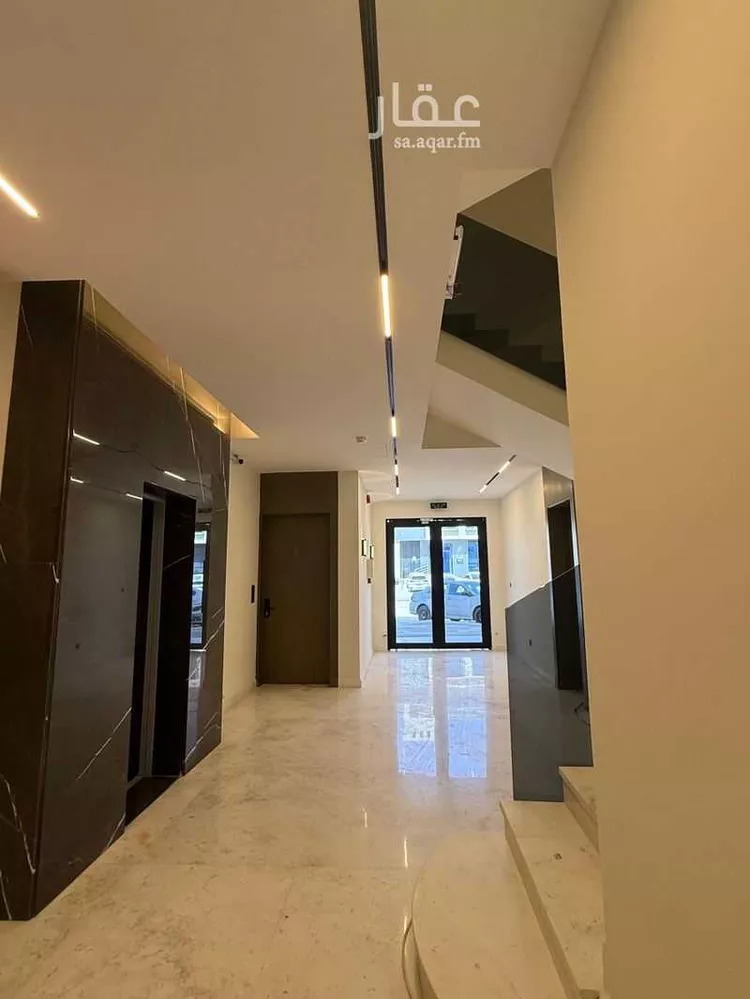 عمارة للبيع في شارع رباح اللخمي, حي النرجس, مدينة الرياض, منطقة الرياض صورة 2