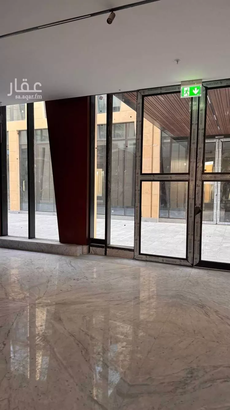 عمارة للإيجار في شارع الملك عبدالعزيز, حي العارض, مدينة الرياض, منطقة الرياض صورة 4