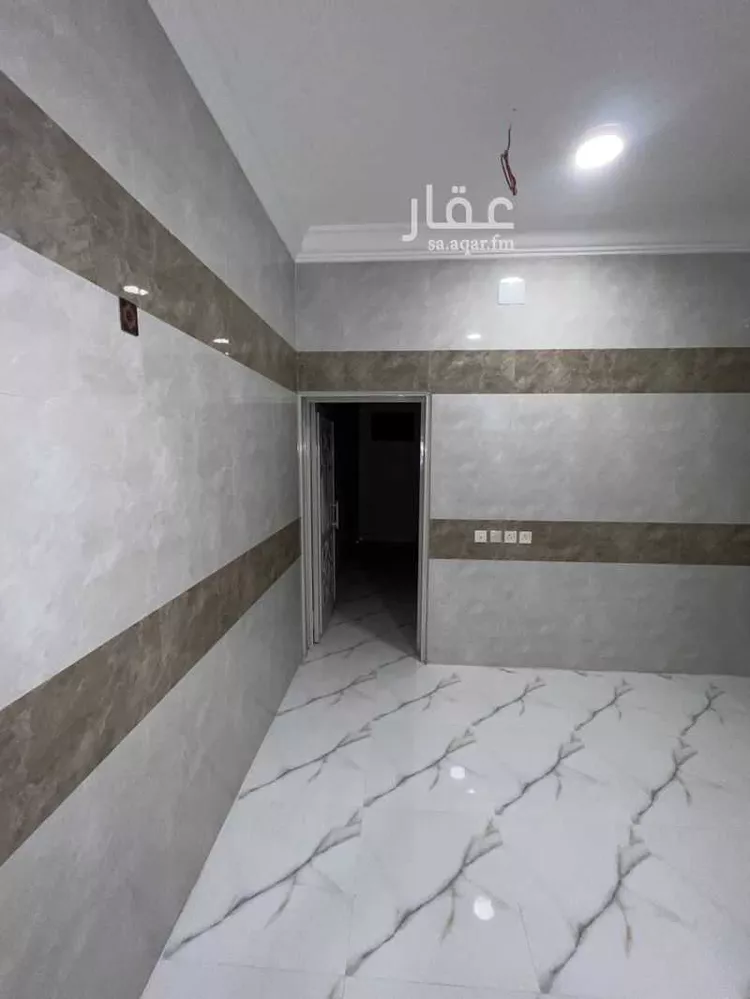 عمارة للإيجار في شارع , حي السلامة, مدينة أحد رفيدة, منطقة عسير صورة 2
