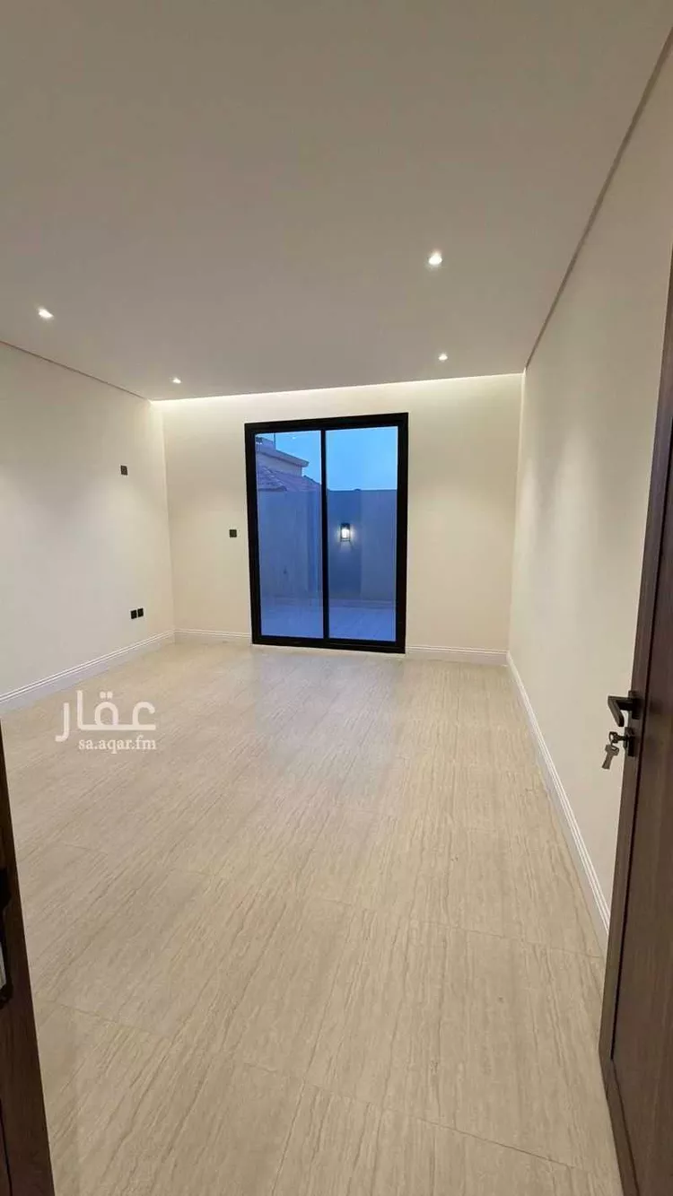 دور للبيع في شارع ثابت ابن معاذ الانصاري, حي العليا, مدينة الرياض, منطقة الرياض 8
