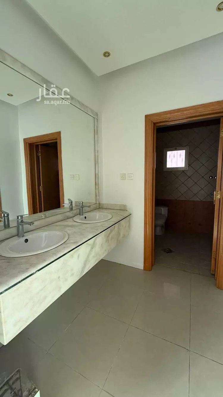 فيلا للإيجار في شارع الصمان, حي الملك سلمان, مدينة الرياض, منطقة الرياض صورة 4
