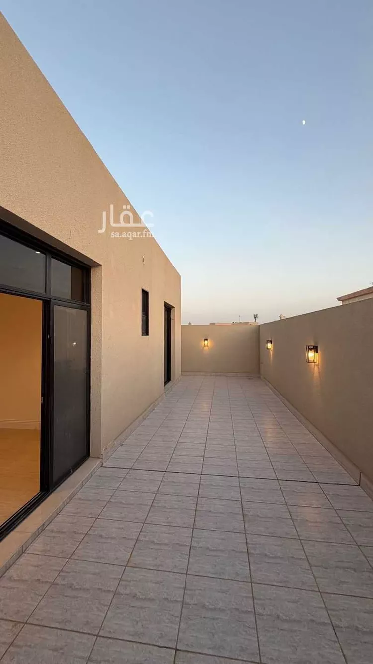 Floor for Sale in Riyadh Al Olaya