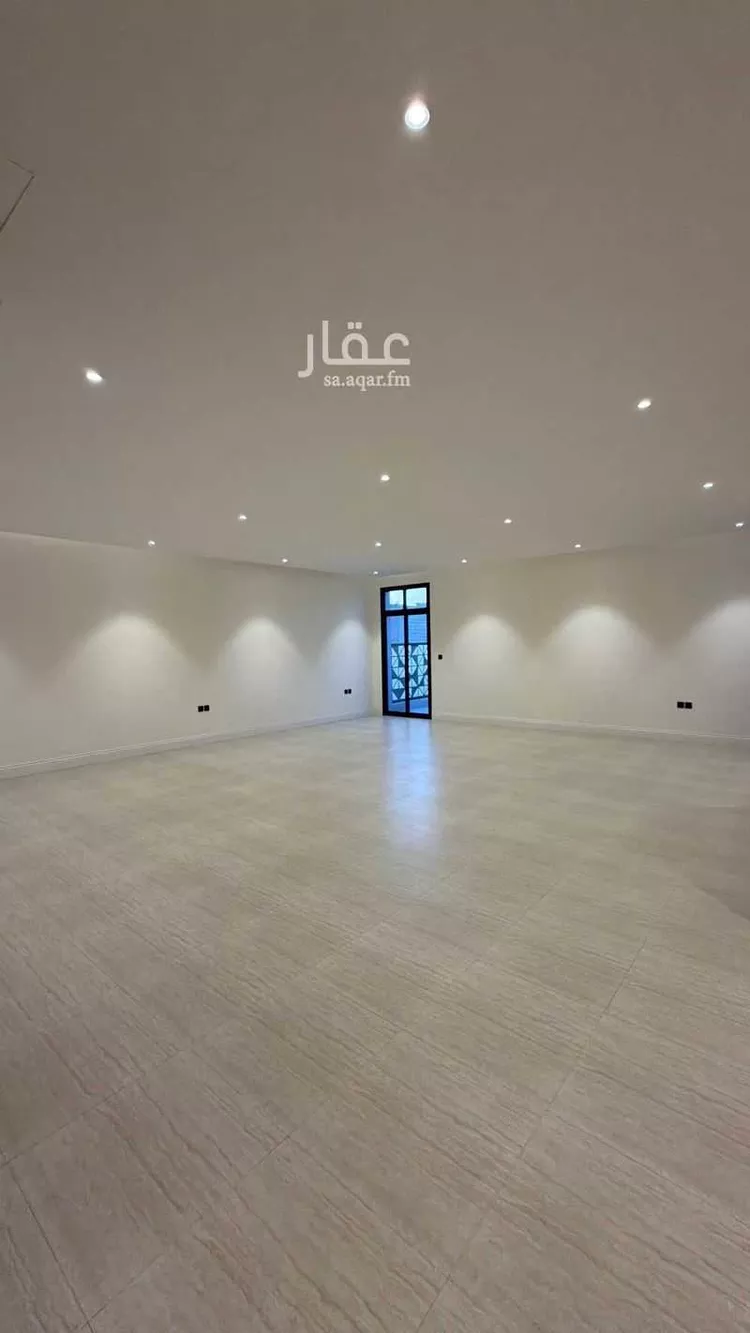 دور للبيع في شارع ثابت ابن معاذ الانصاري, حي العليا, مدينة الرياض, منطقة الرياض صورة 2