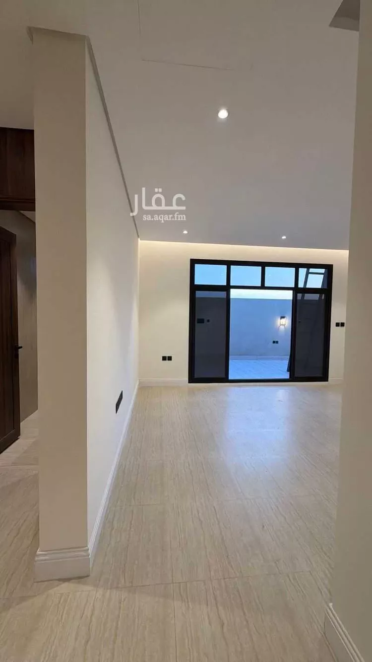 دور للبيع في شارع ثابت ابن معاذ الانصاري, حي العليا, مدينة الرياض, منطقة الرياض صورة 3