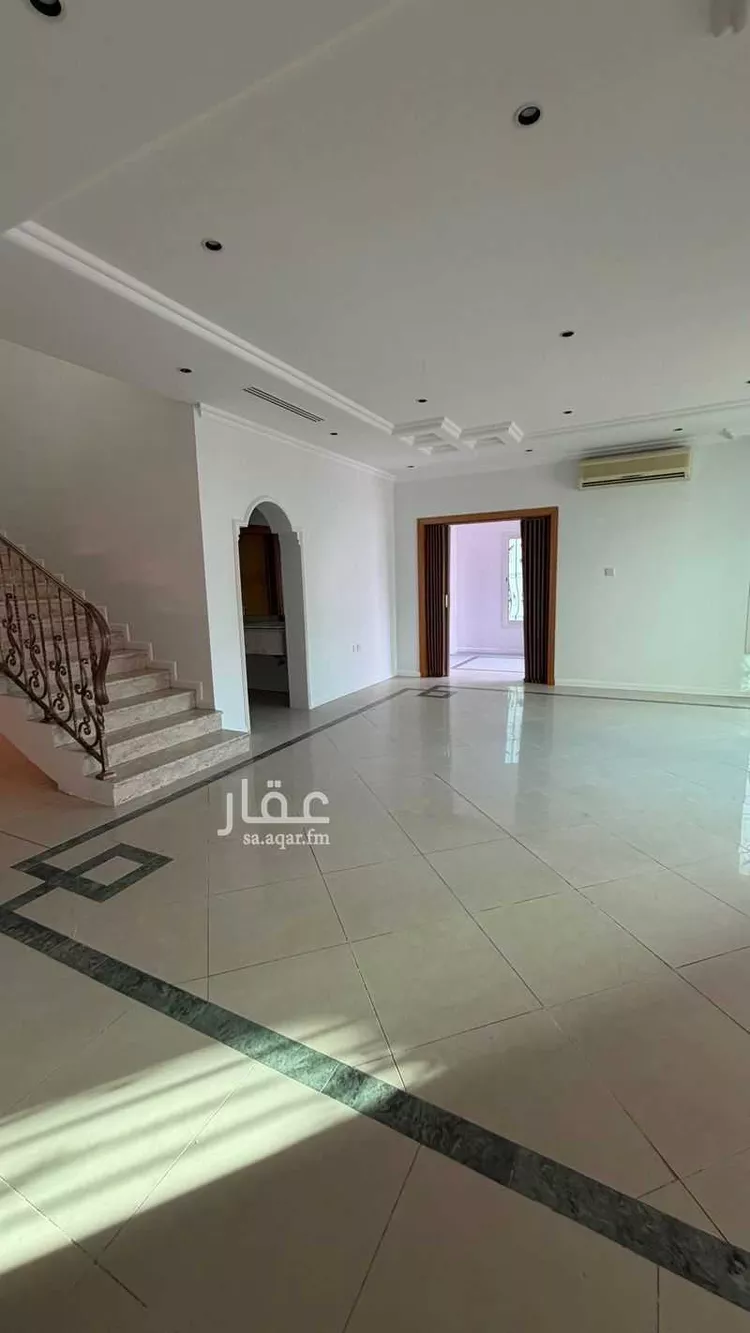 فيلا للإيجار في شارع الصمان, حي الملك سلمان, مدينة الرياض, منطقة الرياض صورة 5