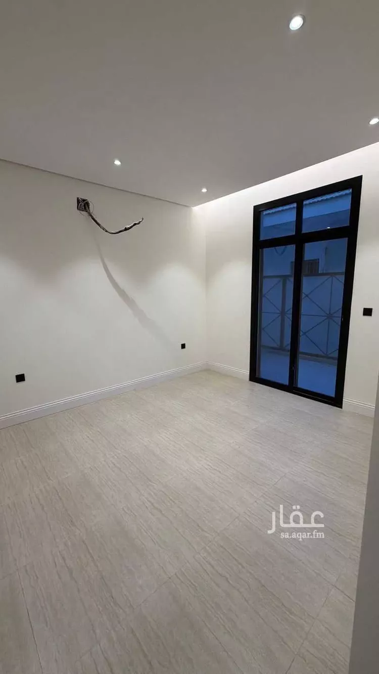 دور للبيع في شارع ثابت ابن معاذ الانصاري, حي العليا, مدينة الرياض, منطقة الرياض 10