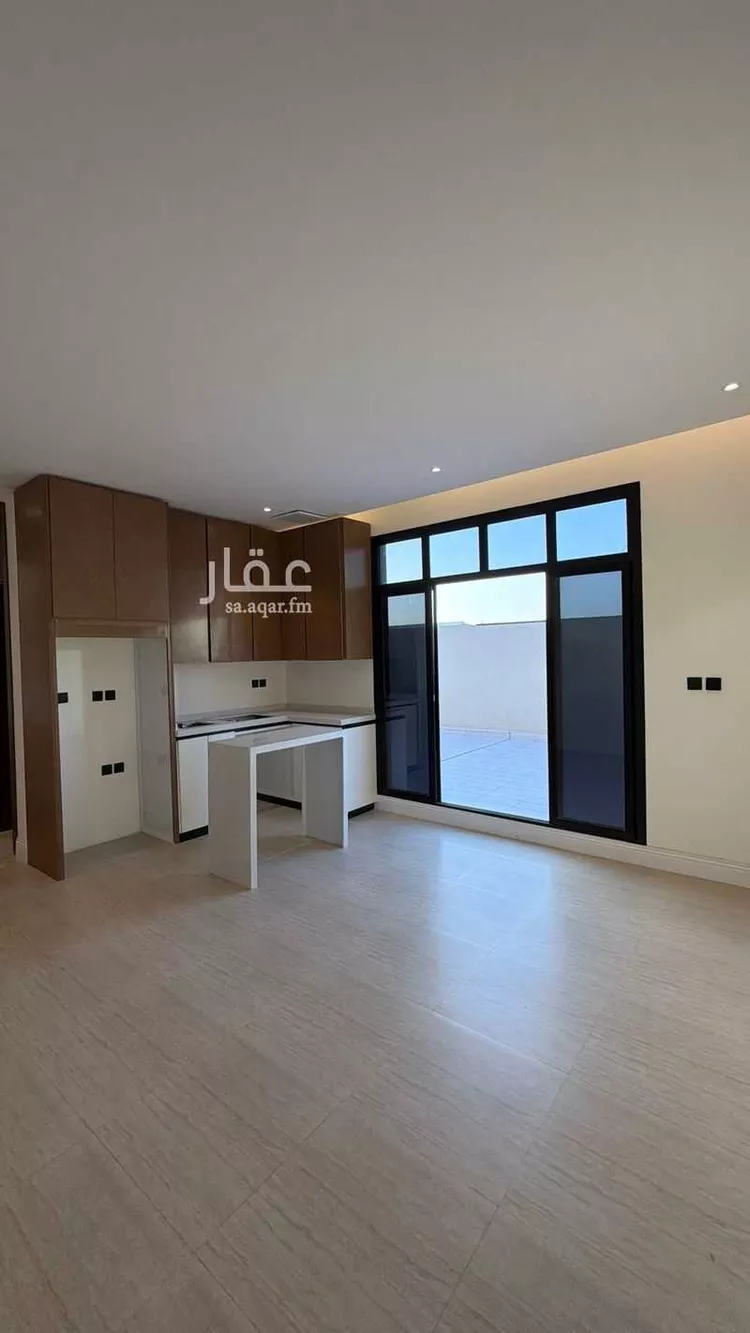 دور للبيع في شارع ثابت ابن معاذ الانصاري, حي العليا, مدينة الرياض, منطقة الرياض صورة 3