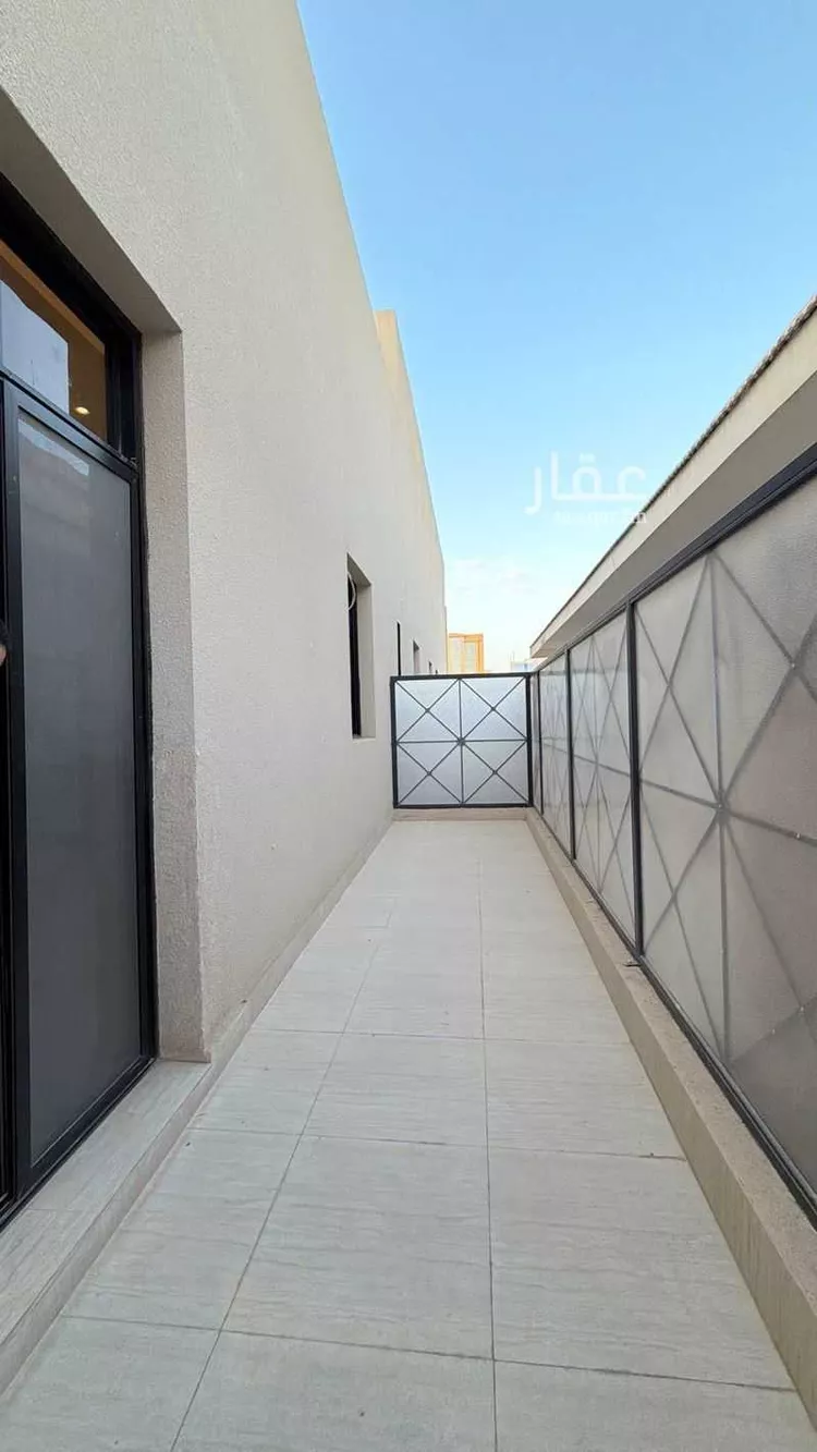 دور للبيع في شارع ثابت ابن معاذ الانصاري, حي العليا, مدينة الرياض, منطقة الرياض 13