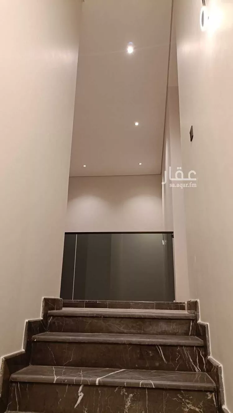 فيلا للبيع في شارع السكينه, حي القصور, مدينة الظهران, المنطقة الشرقية 7