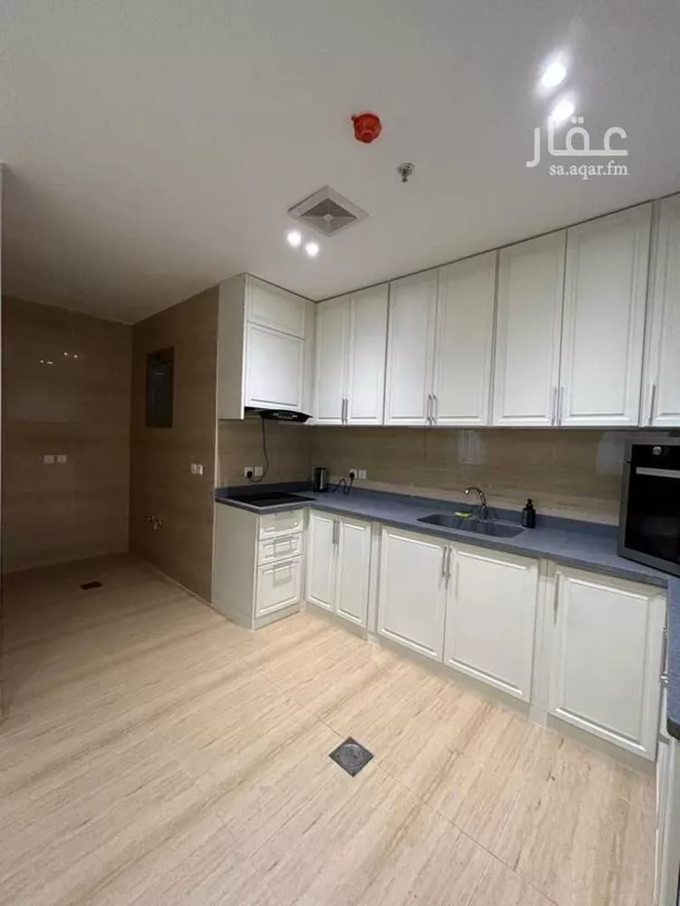شقة للإيجار في شارع مدائن صالح, حي الحمراء, مدينة الخبر, المنطقة الشرقية صورة 4