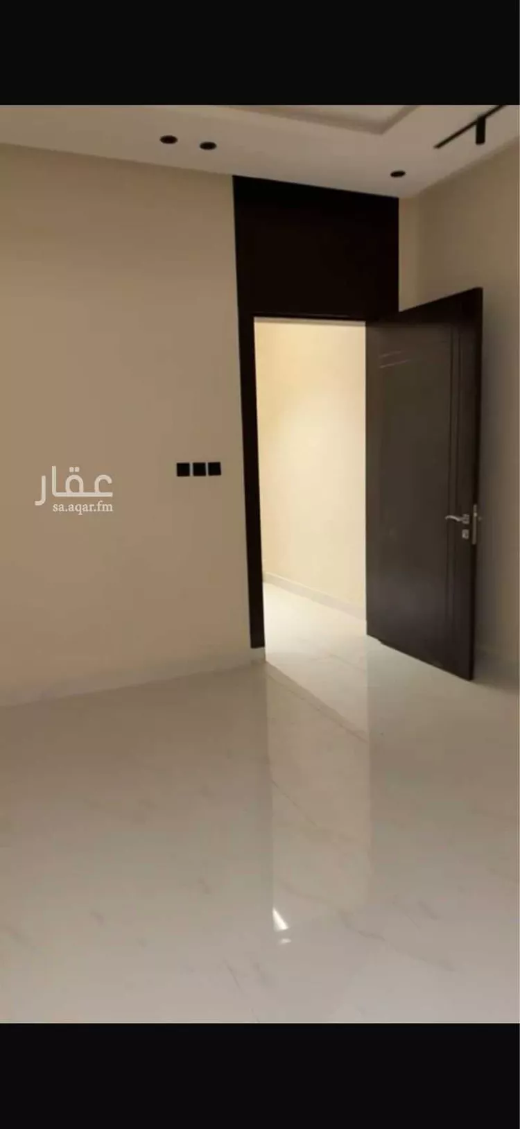 دور للبيع في شارع الشرق, حي الجنادرية, مدينة الرياض, منطقة الرياض صورة 2