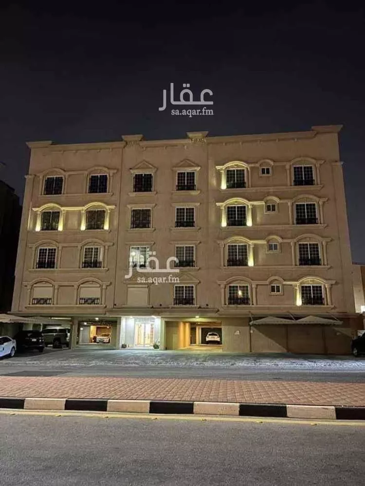 شقة للإيجار في شارع الشهادة ، حي الجامعة ، الظهران ، الدمام