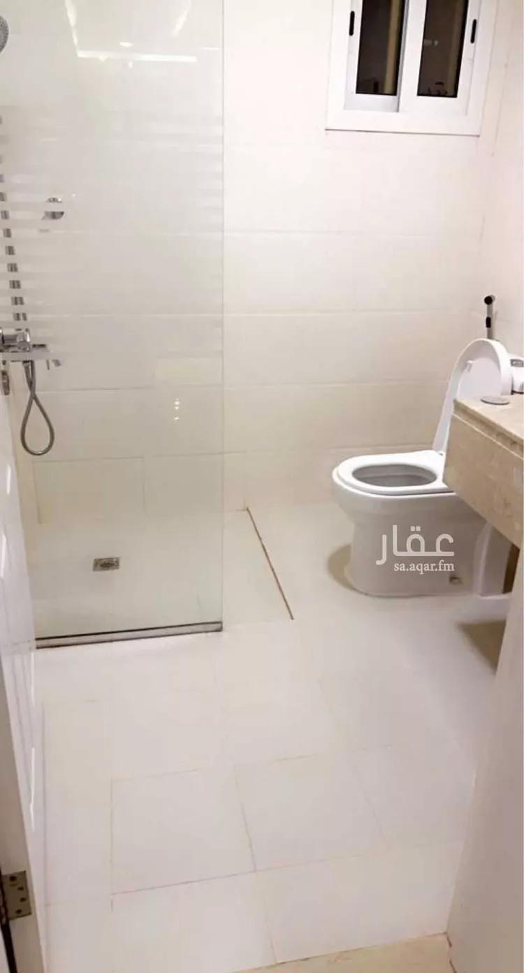 شقة للإيجار في شارع الشهادة ، حي الجامعة ، الظهران ، الدمام صورة 2