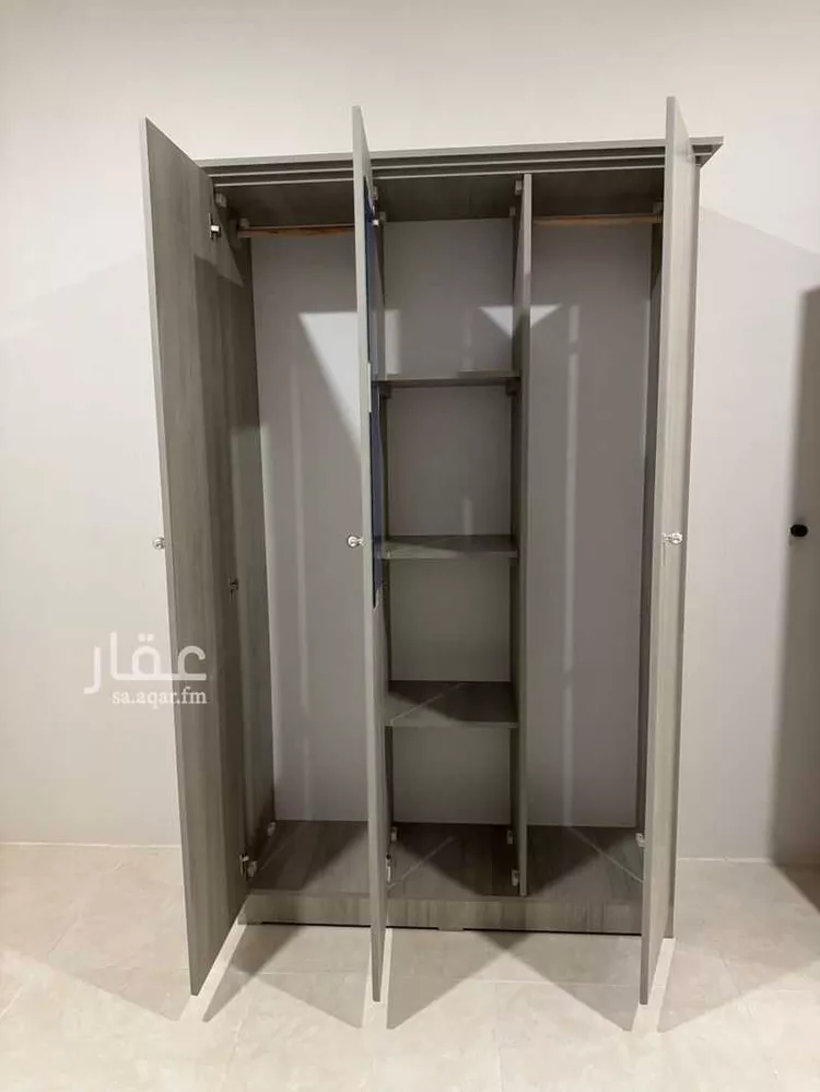 شقة للإيجار في شارع خديجة بنت خويلد, حي البوادي, مدينة تبوك, منطقة تبوك صورة 2