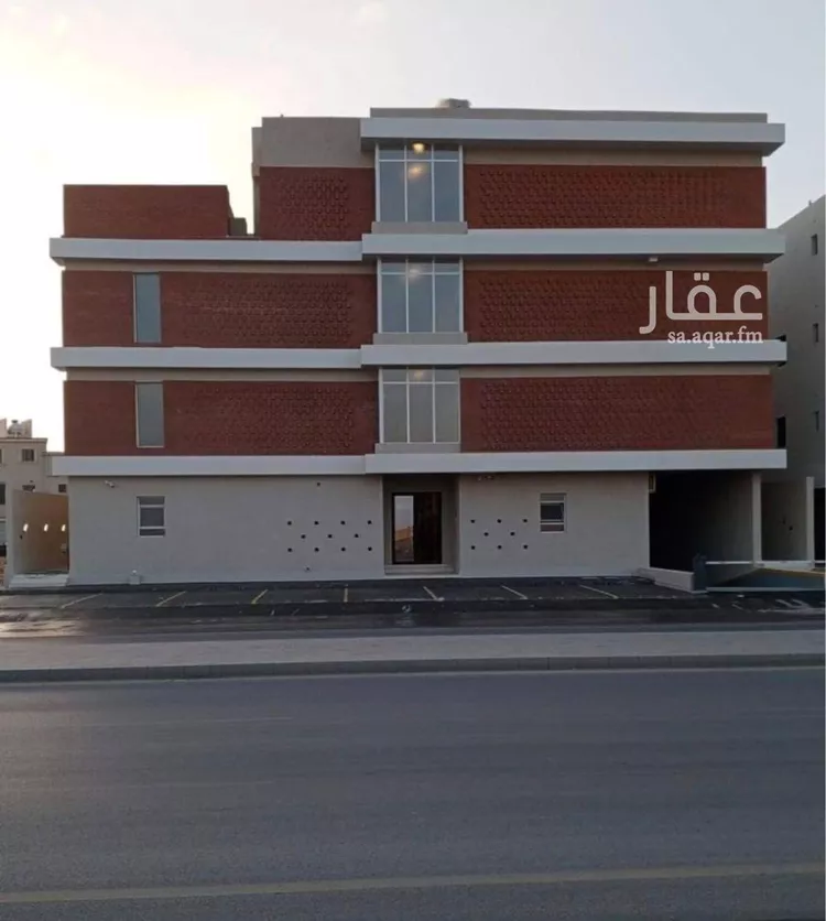 عمارة للإيجار في شارع عبدالله المويس, حي الرمال, مدينة الرياض, منطقة الرياض