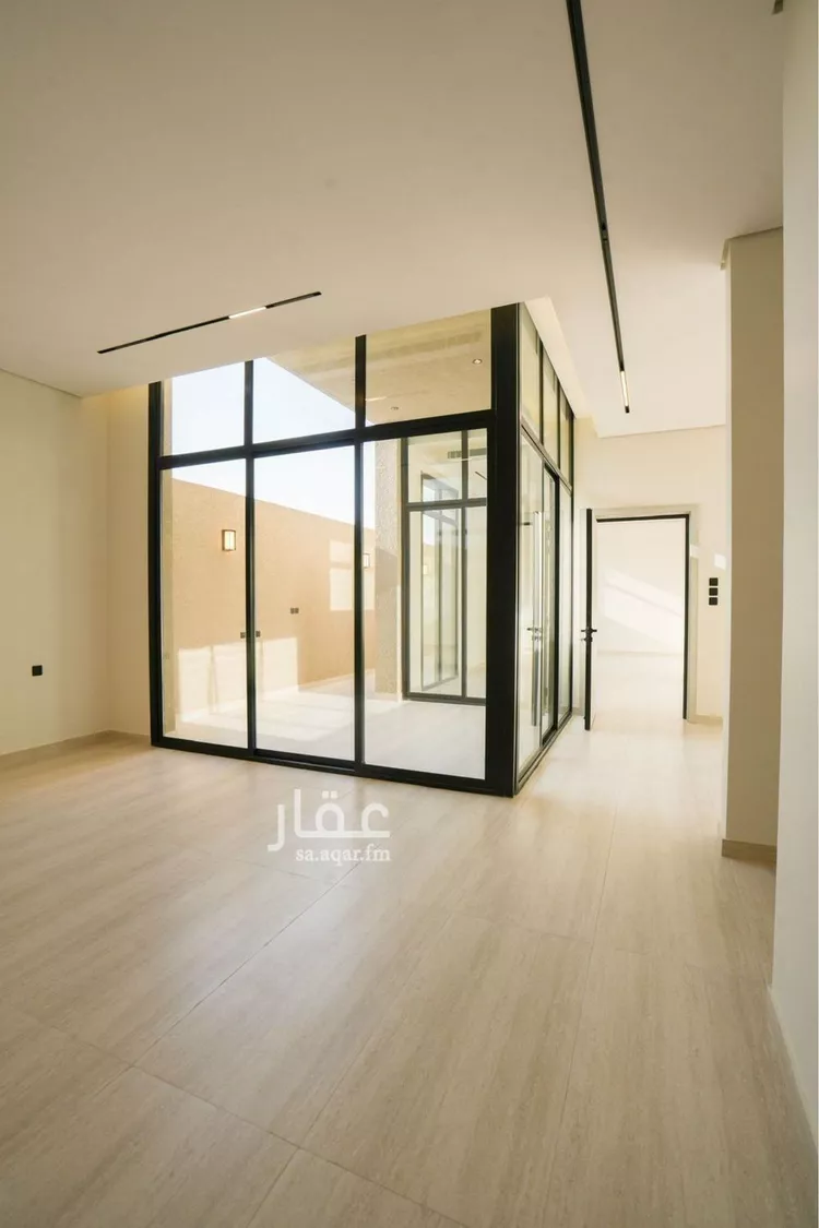 Floor for Sale in Riyadh An Narjis 10