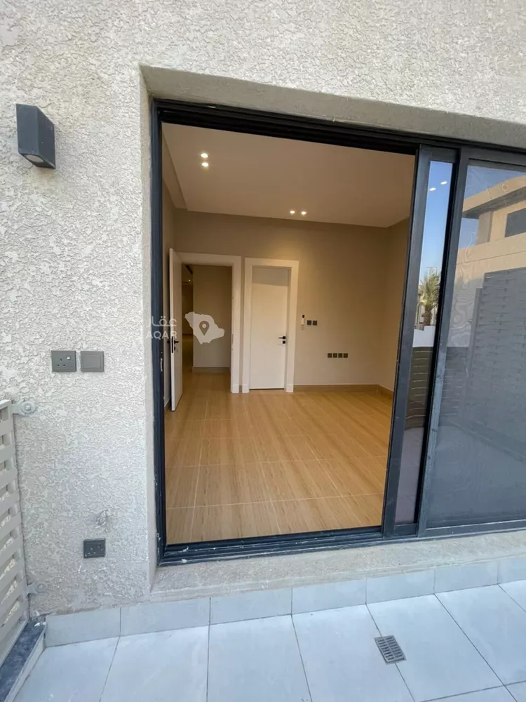 Floor for Sale in Riyadh An Narjis 14
