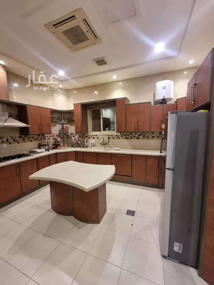 فيلا للبيع في شارع العروشيه, حي العارض, مدينة الرياض, منطقة الرياض صورة 2