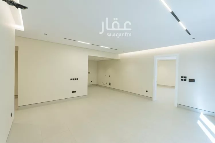 دور للبيع في شارع ابن اللبان, حي الملك فهد, مدينة الرياض, منطقة الرياض صورة 4
