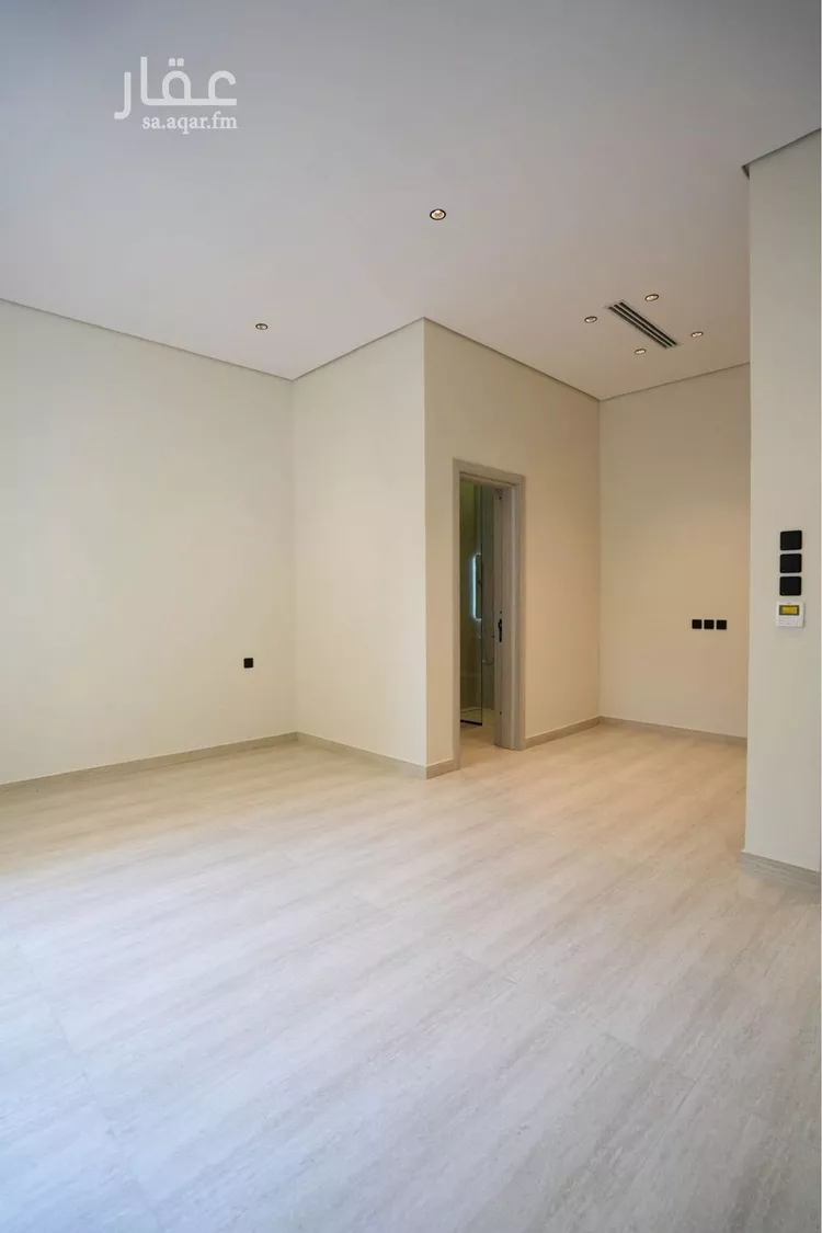 Floor for Sale in Riyadh An Narjis 8