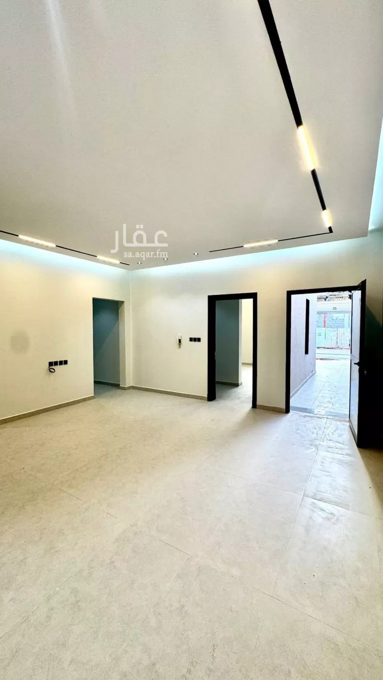 دور للبيع في شارع ابي المعالي, حي الرمال, مدينة الرياض, منطقة الرياض صورة 5