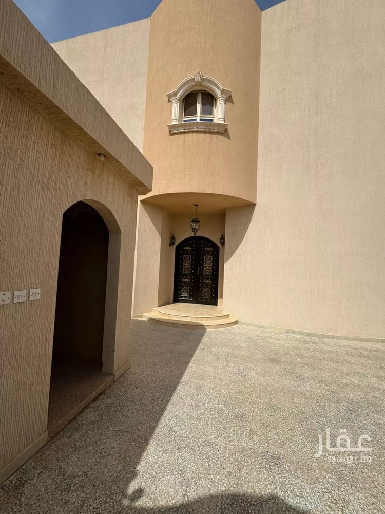 Villa for Sale in Riyadh Laban 8