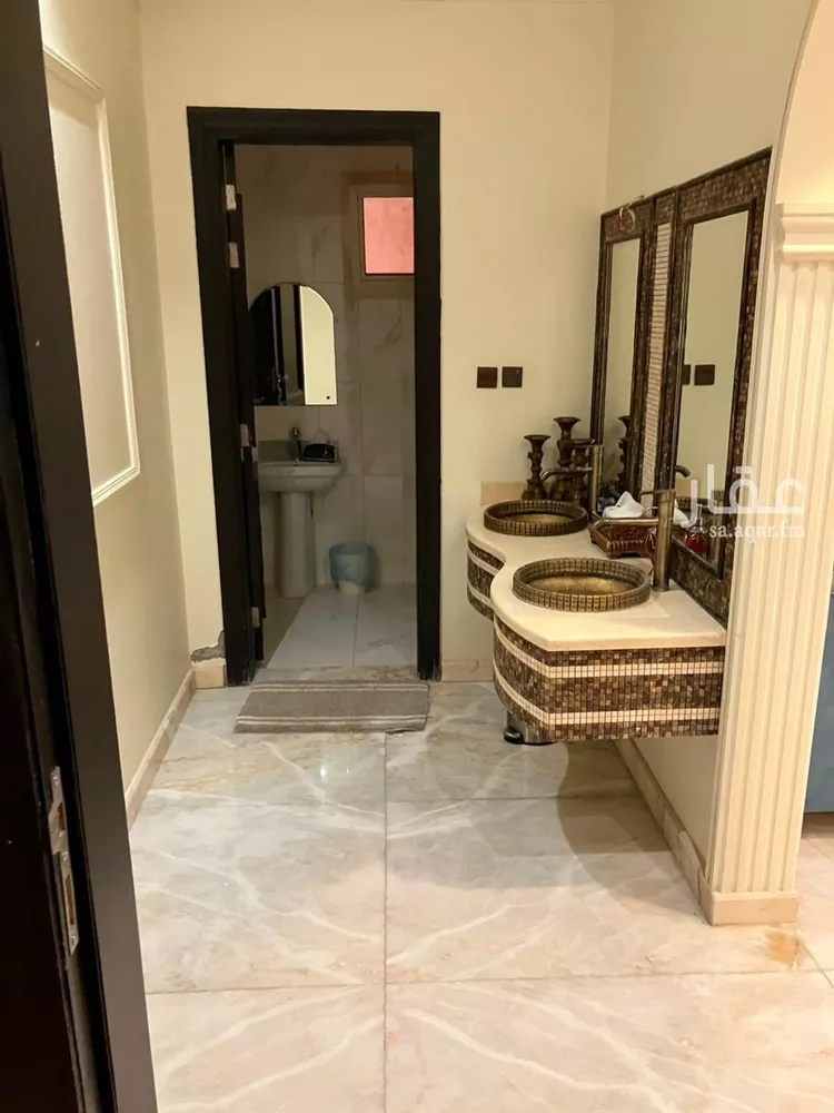 فيلا للبيع في شارع رقم 300, حي الياسمين, مدينة الرياض, منطقة الرياض 8