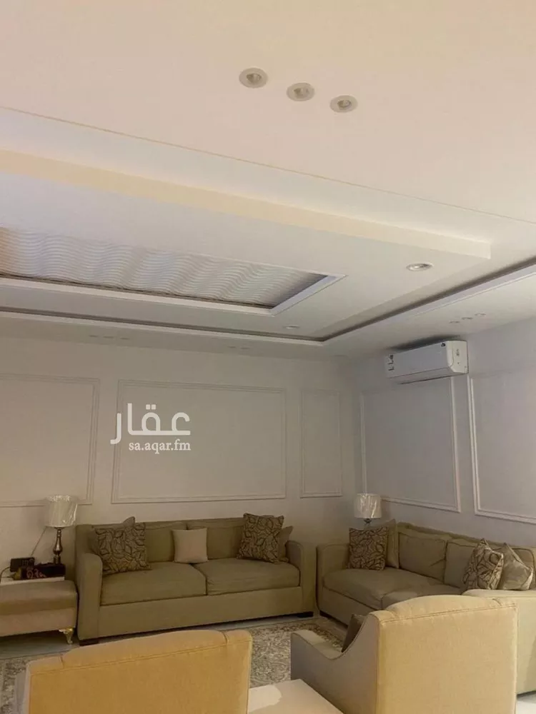 فيلا للبيع في شارع تبراك, حي عرقة, مدينة الرياض, منطقة الرياض 10