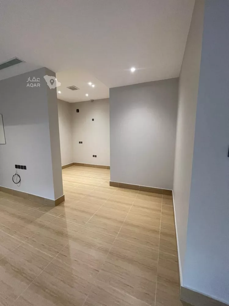 Floor for Sale in Riyadh An Narjis 6